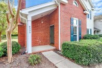 9322 Kings Falls Drive, Charlotte, NC 28210, MLS # 4203199 - Photo #3