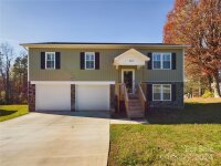 3215 24th Street, Hickory, NC 28601, MLS # 4203290 - Photo #1