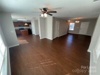 2508 Walnut Forest Drive, Charlotte, NC 28216, MLS # 4203460 - Photo #2