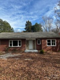 2930 W Innes Street, Salisbury, NC 28144, MLS # 4203622 - Photo #2