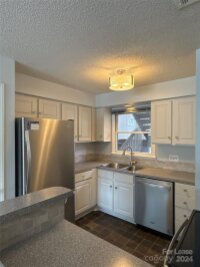 7332 Lakefront Drive Unit 7, Charlotte, NC 28278, MLS # 4203881 - Photo #3