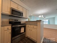 7332 Lakefront Drive Unit 7, Charlotte, NC 28278, MLS # 4203881 - Photo #4