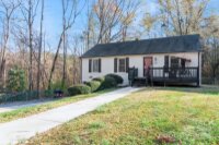 2015 Parkdale Avenue, Gastonia, NC 28052, MLS # 4204157 - Photo #1