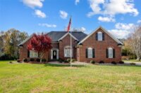 9751 Arlington Oaks Drive, Charlotte, NC 28227, MLS # 4204271 - Photo #1