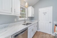 5704 Kirkdale Court Unit 34, Charlotte, NC 28208, MLS # 4204616 - Photo #5