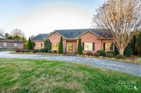 917 Barrington Drive, Lenoir, NC 28645, MLS # 4204666 - Photo #2