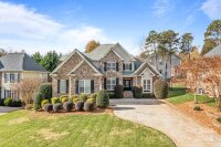 2413 Smith Harbour Drive, Denver, NC 28037, MLS # 4204811 - Photo #1