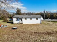 1709 W Highway 27 Highway, Lincolnton, NC 28092, MLS # 4205419 - Photo #11