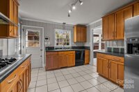 5501 Chedworth Drive, Charlotte, NC 28210, MLS # 4206014 - Photo #10