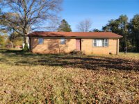 2449 Hillside Drive Unit 21-24, Newton, NC 28658, MLS # 4206101 - Photo #1