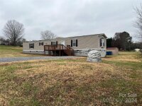 3804 Crossing Creek Drive, Claremont, NC 28610, MLS # 4206481 - Photo #4