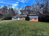 2511 Pickwick Place, Lincolnton, NC 28092, MLS # 4206489 - Photo #1