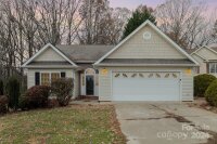 1824 Pipers Ridge Circle, Conover, NC 28613, MLS # 4206490 - Photo #1