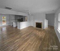 4438 Cochran Farm Lane, Charlotte, NC 28269, MLS # 4206843 - Photo #4