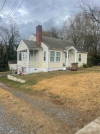 605 E Graham Street, Shelby, NC 28150, MLS # 4206909 - Photo #2