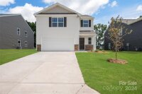 1009 20th Ave Loop, Hickory, NC 28602, MLS # 4206941 - Photo #3