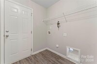 5622 Grey Dogwood Court, Charlotte, NC 28269, MLS # 4207479 - Photo #15