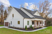 6425 Private Drive, Mount Pleasant, NC 28124, MLS # 4207655 - Photo #1