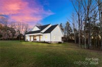 6425 Private Drive, Mount Pleasant, NC 28124, MLS # 4207655 - Photo #6