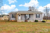 1220 Lynn Lane, Catawba, NC 28609, MLS # 4208551 - Photo #1