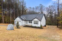 2177 Mintew Circle, Lincolnton, NC 28092, MLS # 4209880 - Photo #2