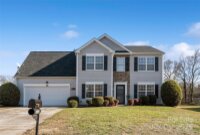 5732 Cardington Court, Charlotte, NC 28216, MLS # 4210066 - Photo #1