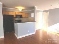 2518 Cranbrook Lane Unit 22, Charlotte, NC 28207, MLS # 4212820 - Photo #5