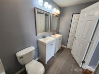 2518 Cranbrook Lane Unit 22, Charlotte, NC 28207, MLS # 4212820 - Photo #10