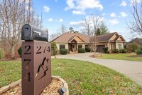 274 Majestic View Court, Hendersonville, NC 28791, MLS # 4214116 - Photo #2