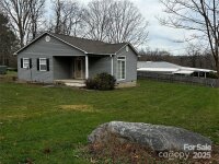 226 E Dogwood Lane, Hendersonville, NC 28792, MLS # 4214121 - Photo #4